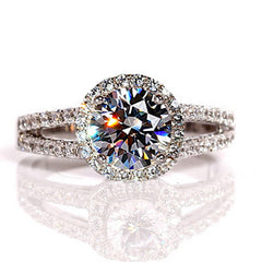 Elegant White Gold-Plated Ring