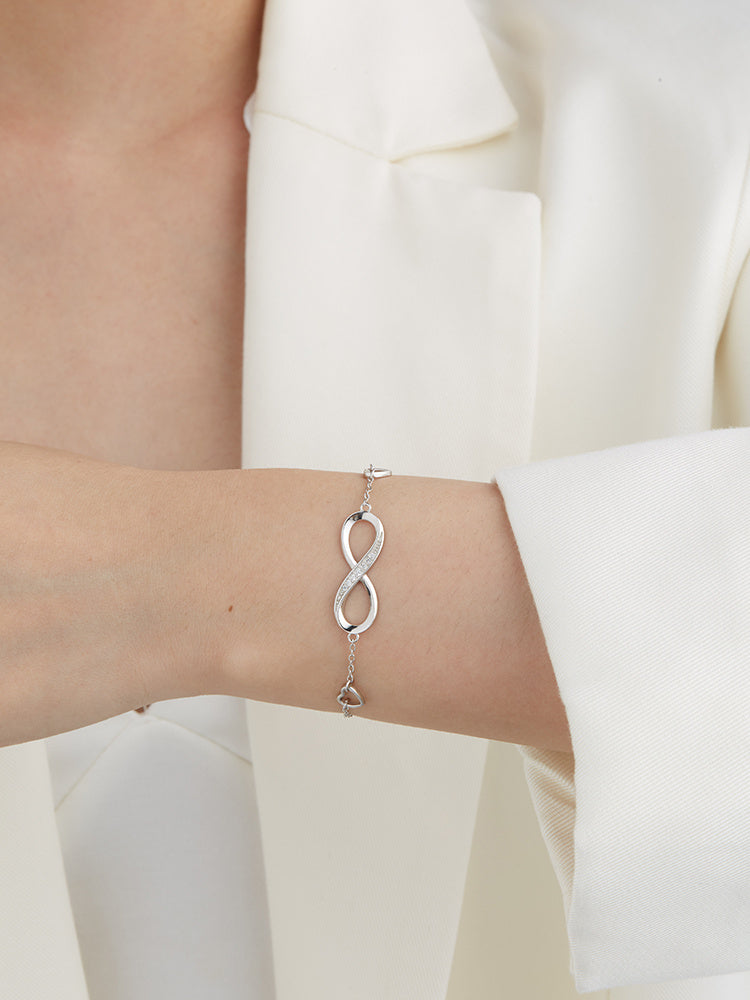 Sterling Silver Infinity Bracelet – Elegant Symbolic Design